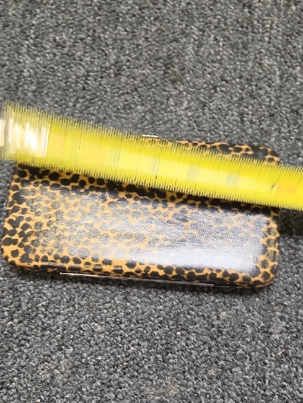 Source Unknown Leopard Print Phone Case - Black & Tan